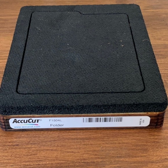 AccuCut Ellison 'Folder' Wooden Die (4.75" x 5.75") - Picture 3 of 3